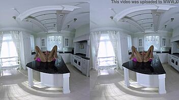 Chocolate girl spreadin’ wide for ya in VR, oops!