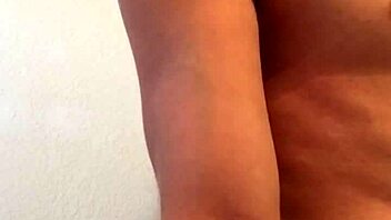 beg dreamnude franz schneider to cum on instagram live