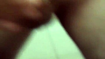 amateur nude gay encounter with older man