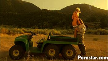 cassie courtland gets fucked outdoors by evan stone and receives a cumshot on her shaved pussy