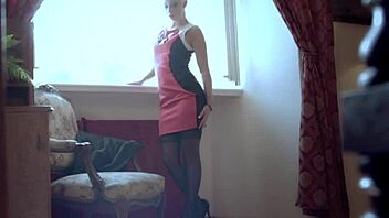 Blonde Jessie Volt Caresses Her Body to Orgasm in 4K!