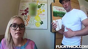 Katie Kush Thickie Hunts For Bedroom Fun