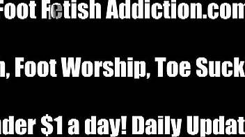 Worship our feet like a good foot boy!