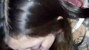 Wow, this latina gives an amazing blowjob with her big ass 😍