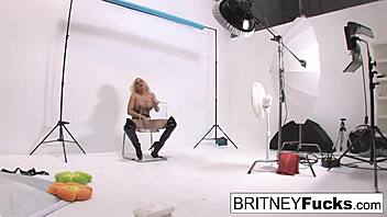 i got so horny during the sexy photoshoot i had to masturbate my wet pussy all alone with big tits out