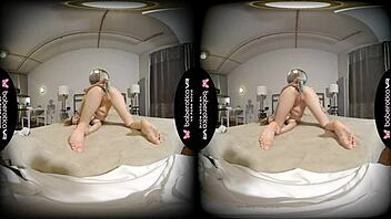 Solo brunette Amanda Clarke enjoys VR session with toys