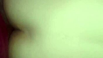 The perfect ass of this mom is enchanting.