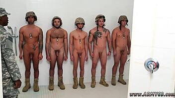 i love watchin hot gay sex with young troops