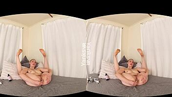 Iris Ives' anal and vaginal orgasm in 3D