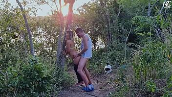 Homemade blonde orgasm in fetish sex with amateurs