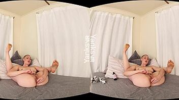 Iris Ives' anal and vaginal orgasm in 3D