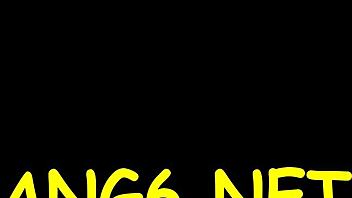 Sexy brunette Kortny duikt in extreem spel