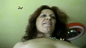 Flashing and big nipples: European antique porn video
