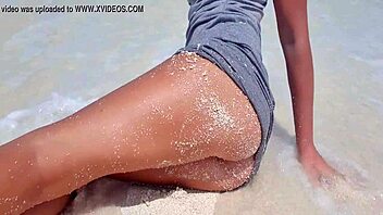 Blonde's Hot Ass Masturbates by Sea