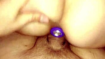 Please Stretch My Holes Wide Open!