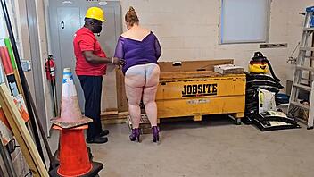 Secretary gets pregnant after being ordered to let the maintenance worker cum inside her