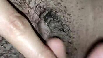 Amateur Latina couple enjoys squirting orgasm