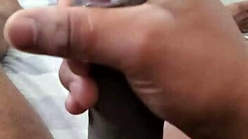 Young teen gives HANDJOB leading to CUMSHOT in maryland home