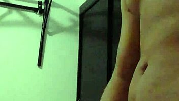 i convinced a cute athletic guy to send me a hot solo video