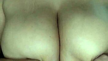 Обожаю как Сосо играет с моим хуем