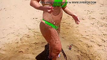 Blonde MILF Squirts On Copacabana Beach Amidst The Crowd