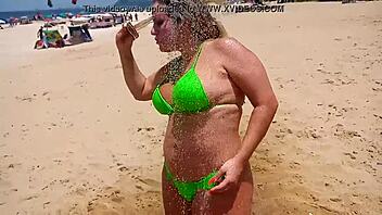 Blonde MILF Squirts On Copacabana Beach Amidst The Crowd