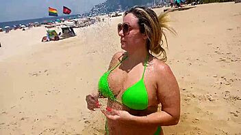 Blonde MILF Squirts On Copacabana Beach Amidst The Crowd