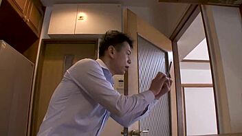 hitomi's observed self-pleasure in part two