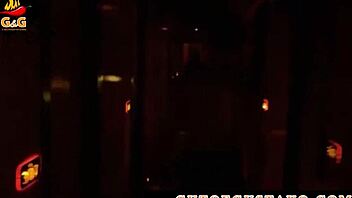 Gusttavo and Guto Meet in Hotel Corridors