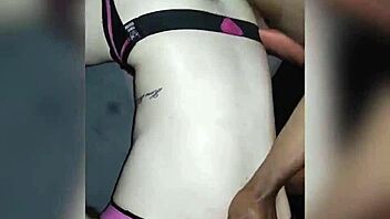 kinky chaser levando rola no encontro calor de homem