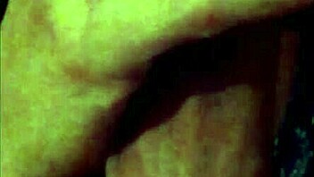 Wife's lips sucking my cock eagerly