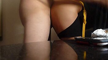 wanna see me fuckin my girlfriend like a whore?