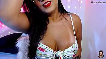 Ate Two Hot Babes From The Beach And Came In Their Mouths!