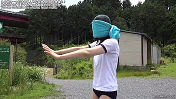 I’m obsessed with this blindfold fetish, it drives me wild every time