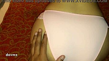 Julieta's erotic performance in pink pantyhosen