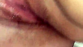 i'm eatin' this juicy shaved pussy and lickin' it so good