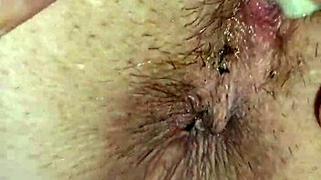 Horny wife squirts like a fountain