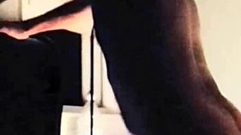 I Lick Cock And Balls On Her Face