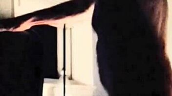 I Lick Cock And Balls On Her Face