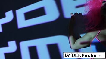 jayden, do you love masturbating with your big tits out?