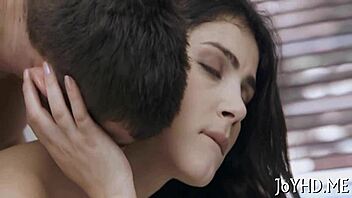 Teen slut deepthroats cock and gets fucked hard. 😏