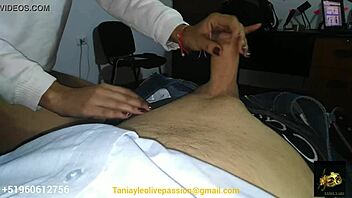 Tania and Leo share intimate webcam moments