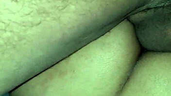 Amateur stepbrother and stepsister indulge in hardcore sex without protection