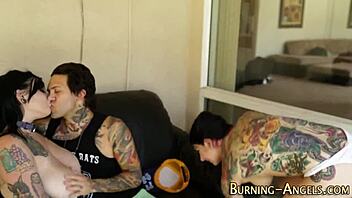 i'm a goth whore in this threeway fuck with fingering and blowjobs