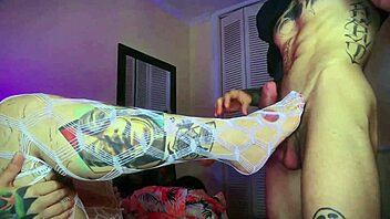 She Loves Being Watched While Foot-Masturbating Him