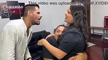 Latina Paty Bumbum Resists Pickup At Party Interview