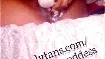 sexy thot, watch me squirt with this dildo