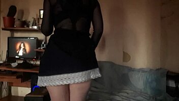 jessiicca676 unwinds after a long work day, just relaxing and chilling out at home