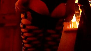 The Australian bitch with big ass twerks seductively.