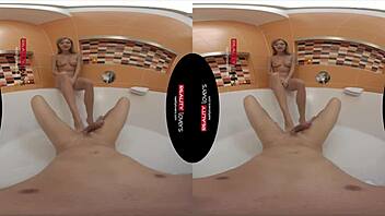 sneaky bathroom fun with reality lovers